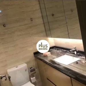 He Jing Ying Yue Tai