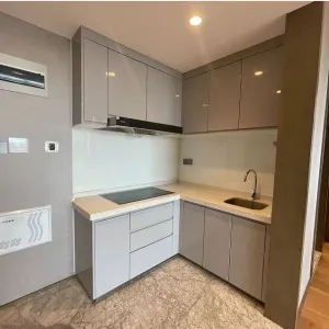 Shi Bao International