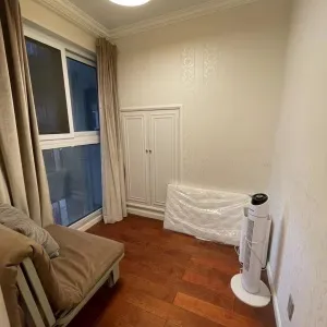 International Peninsula