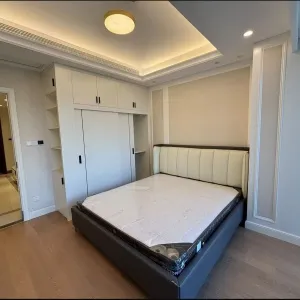 Dark Blue International Center