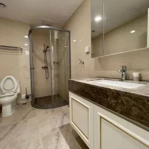 Dark Blue International Center