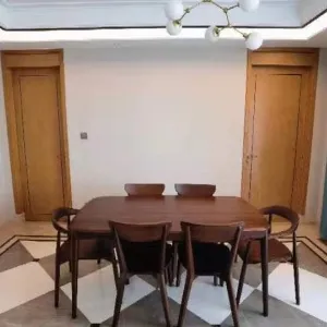 Bin Jiang Jin Mao Fu 