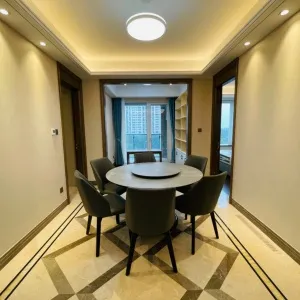 Bin Jiang Jin Mao Fu 