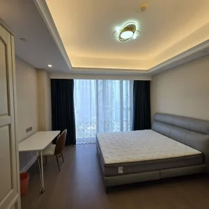 Dark Blue International Center