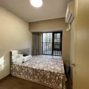 He Jing Ying Yue Tai