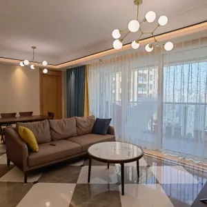 Bin Jiang Jin Mao Fu 