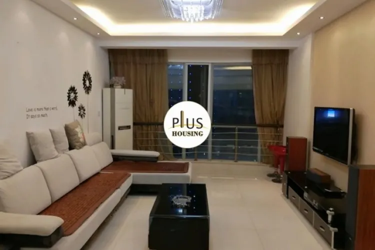 Deyi zhongxing Square