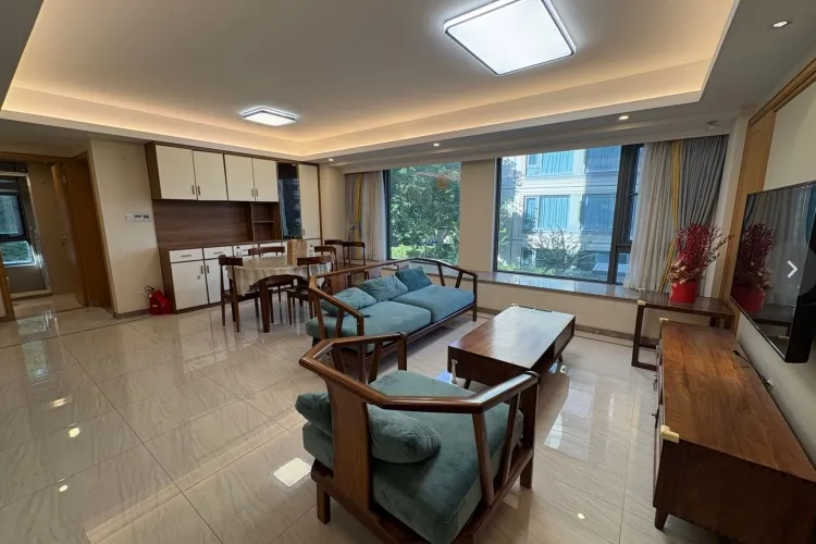 Green Town Yang Liu Jun