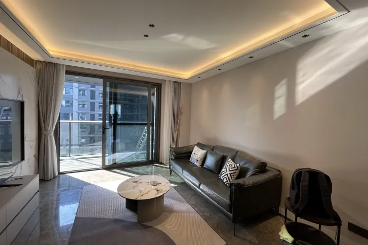 IMPERIAL MANSION - Agent Selection