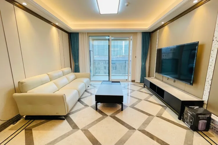 Bin Jiang Jin Mao Fu 