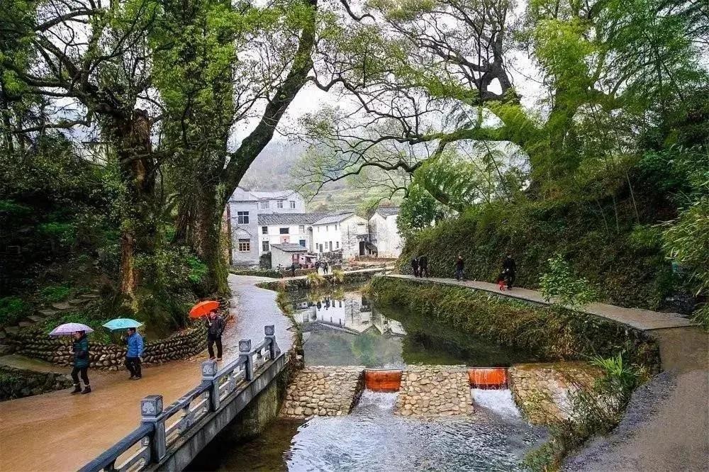Qinchuan Ancient Village