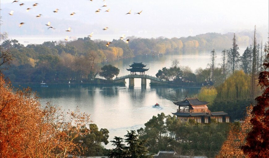 West Lake Hangzhou Scenery