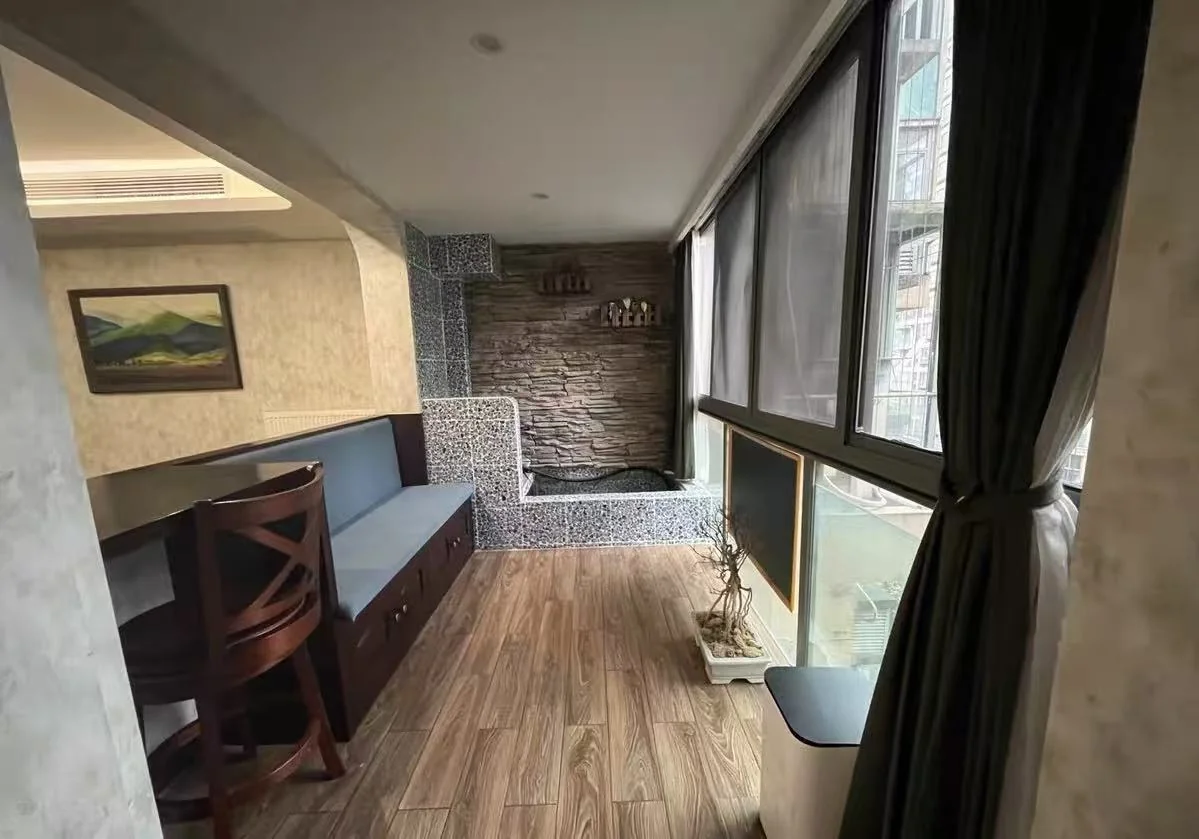HongJie Apartment