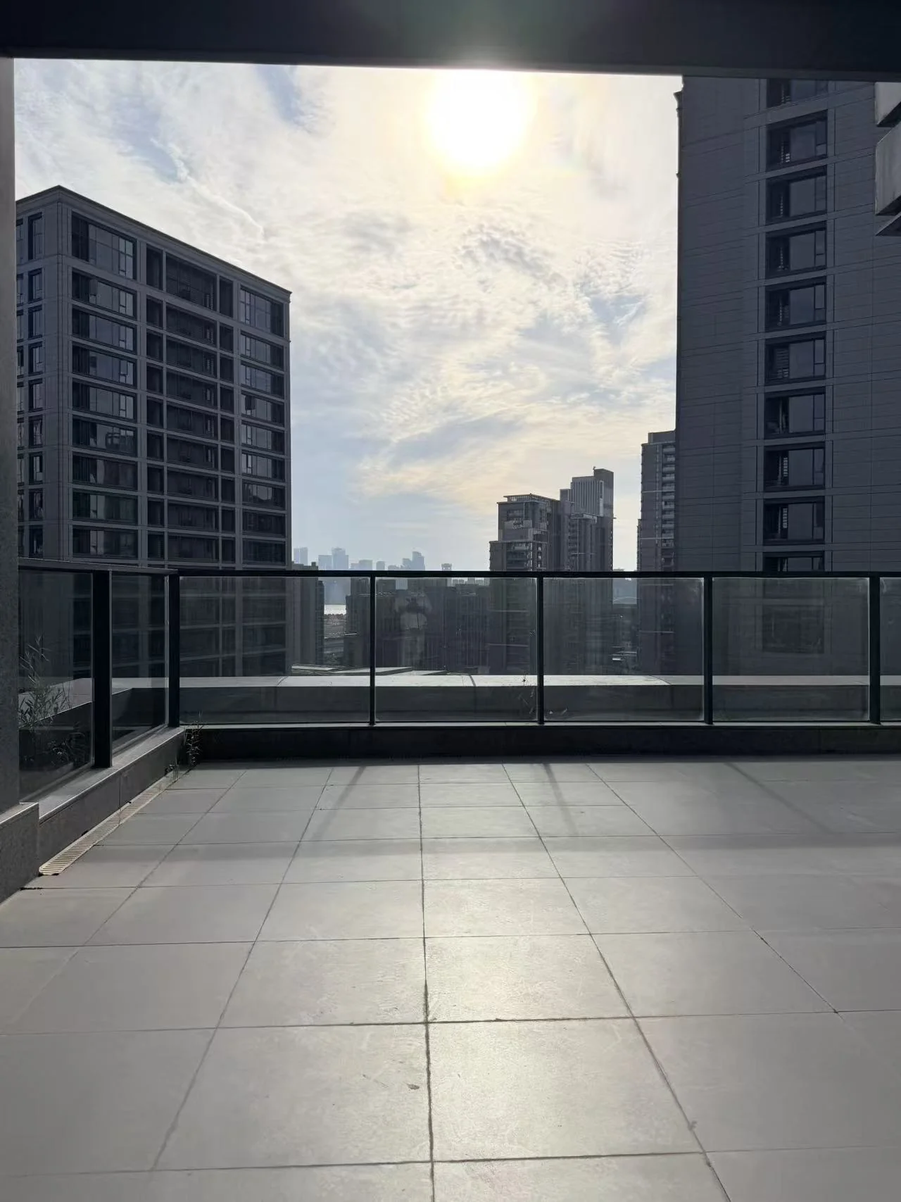 桂冠东方城一区（潮鸣苑）