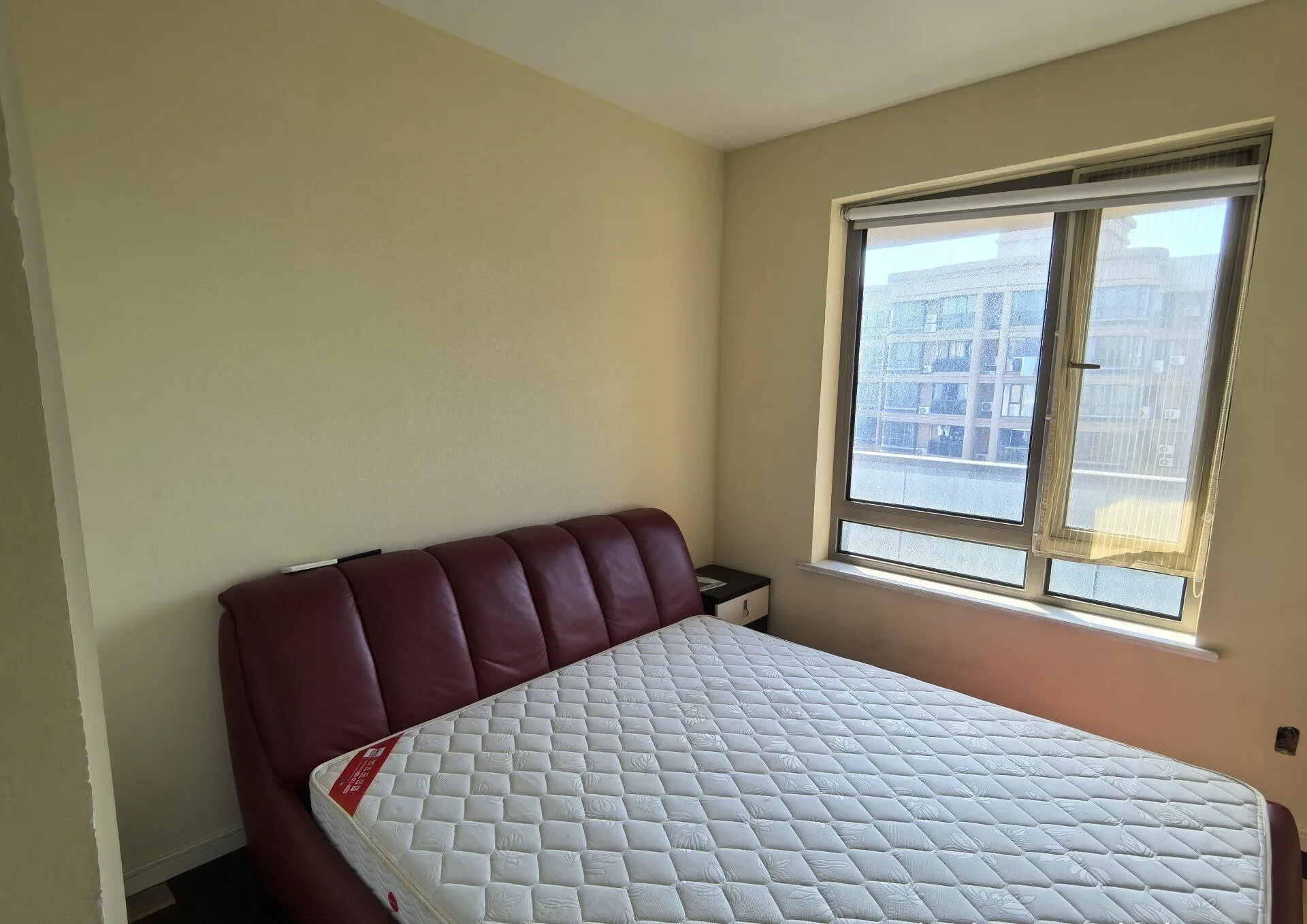 Yulan Apartment