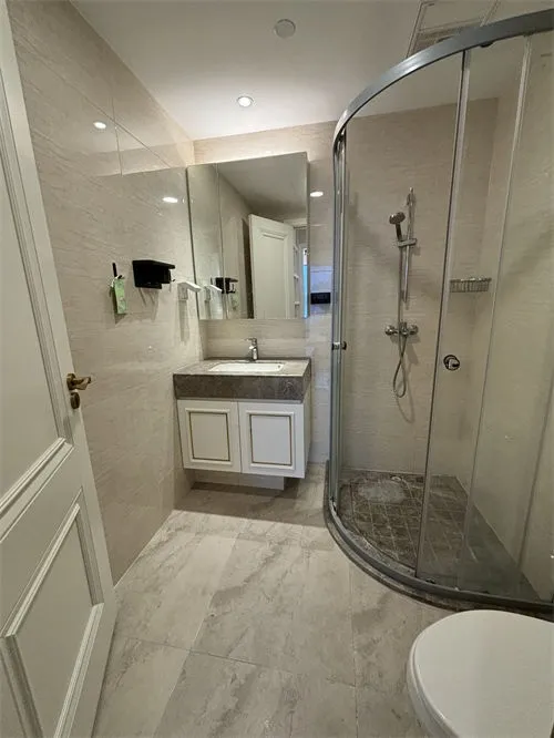 Dark Blue International Center