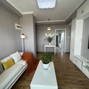 Huirong Apartment