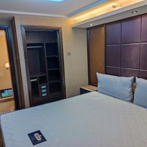 Upper Home