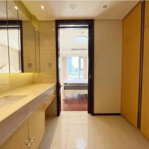Upper Mixc