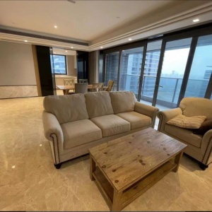 One Century Mansion