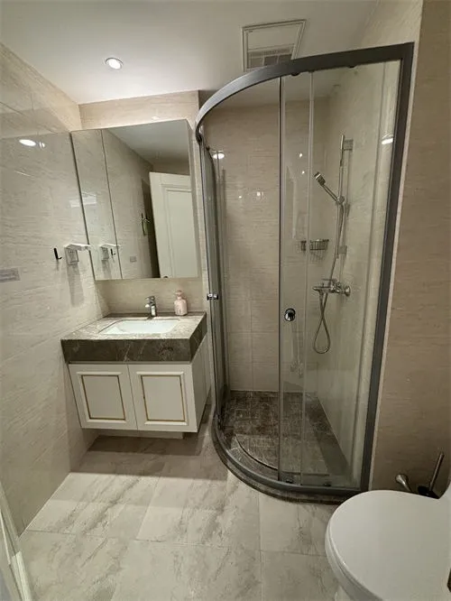 Dark Blue International Center