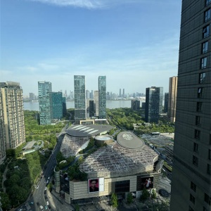 Upper Mixc
