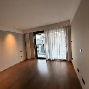 地铁万科天空之城月之庭