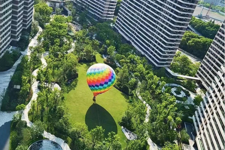 Metropolis Forest
