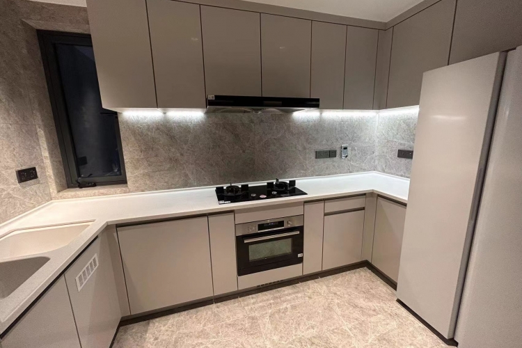 地铁万科天空之城月之庭