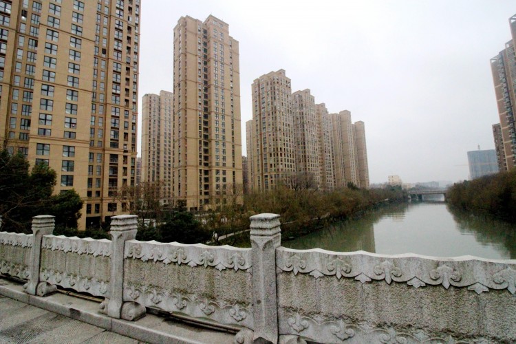 Dujing Apartment