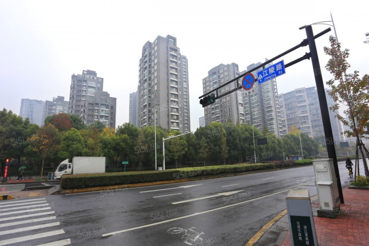 Bo Jin Shi Dai apartment