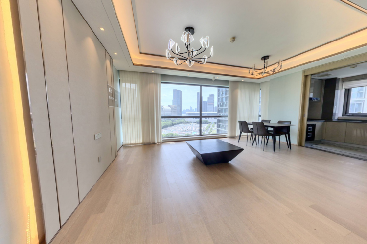 Metropolis Mansion 