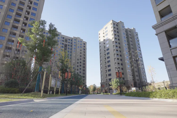 Waterfront Garden - Photo 1