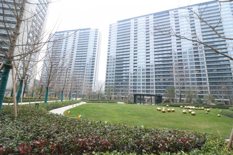Jiangnan Palace