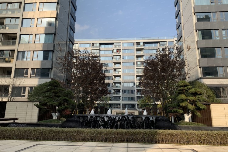 Qianjiang Caihong fu