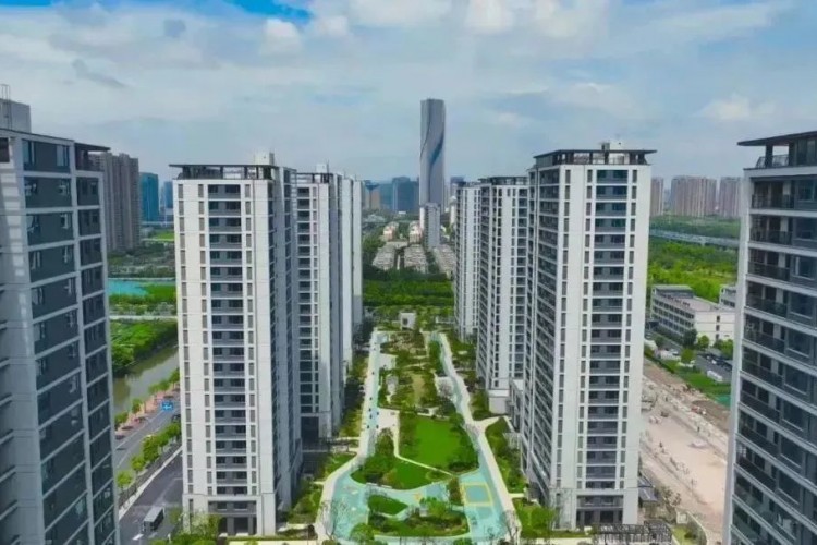 Jianing Huating