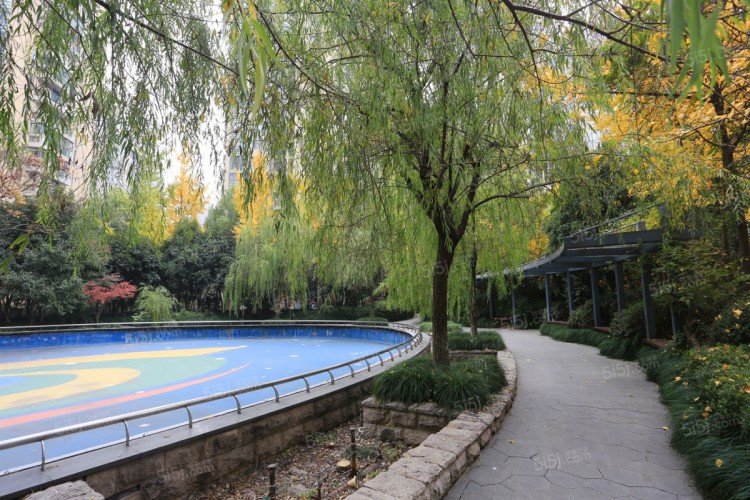 Feng Ya Qian Tang