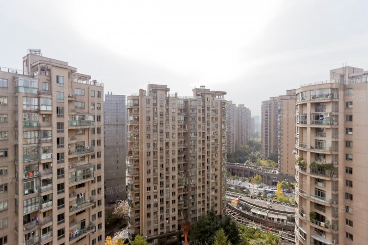 Red Street Apartments