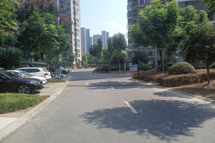 Lier Huayuan