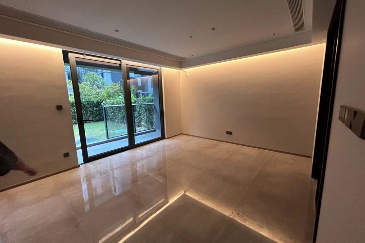 地铁万科天空之城